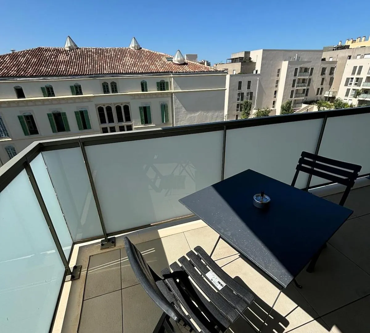 Appart T2 Avec Piscine Et Climatisation A St Just Μασσαλία Διαμέρισμα