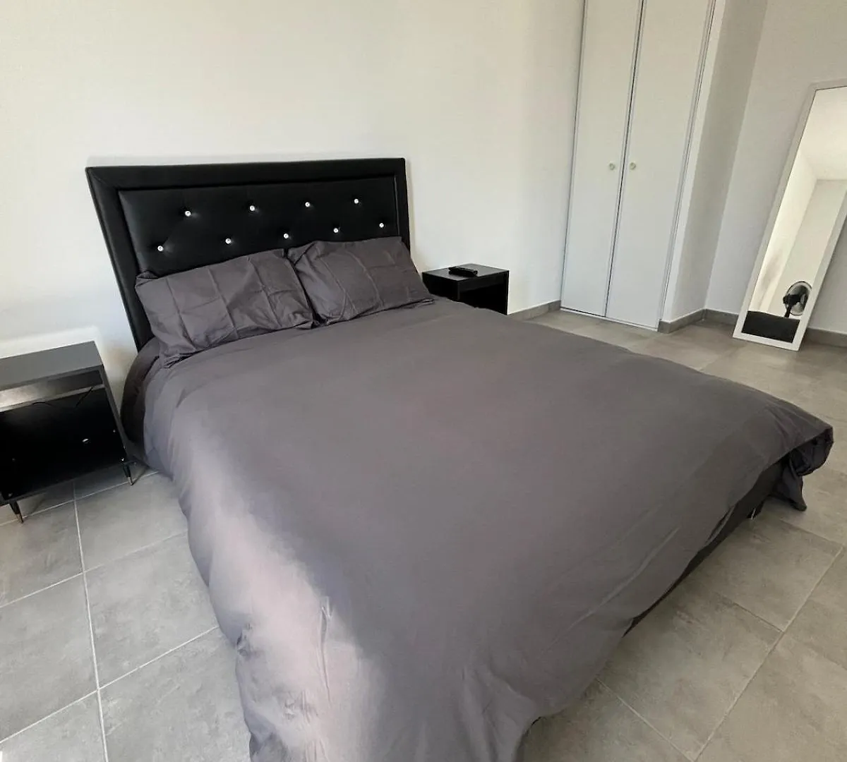 Appartement Appart T2 Avec Piscine Et Climatisation A St Just Marseilles Frankrijk