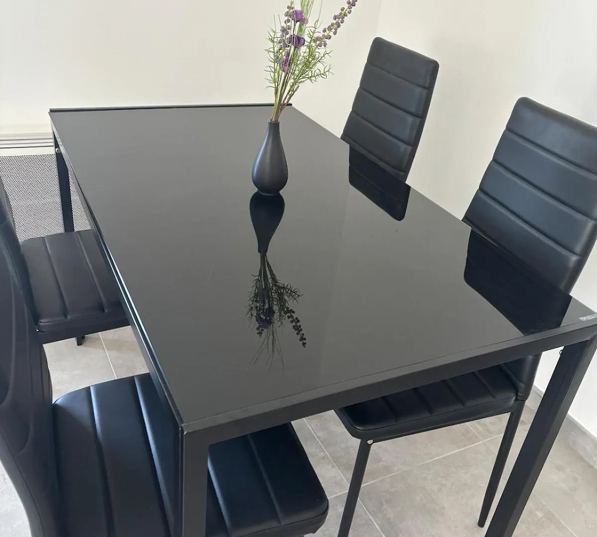 Appartement Appart T2 Avec Piscine Et Climatisation A St Just Marseilles